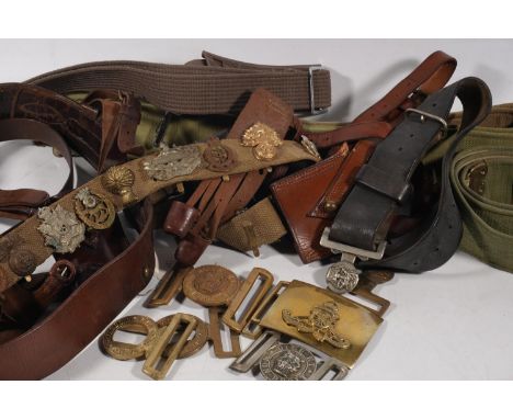 Belt buckles to include Princess Patricia's Canadian Light Infantry, Royal Artillery, British Army 'Dieu Et Mon Droit' and va