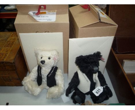 TWO BOXED STEIFF CLUB EVENT TEDDY BEARS, 2002 21cm white bear, Limited Edition No.839 and 2003 21cm black bear, Limited Editi