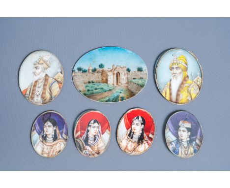 Full title: Seven various Indian miniatures on ivory with regal portraits and a palace, 19th C.Description: Work: 6,2 x 4,9 -