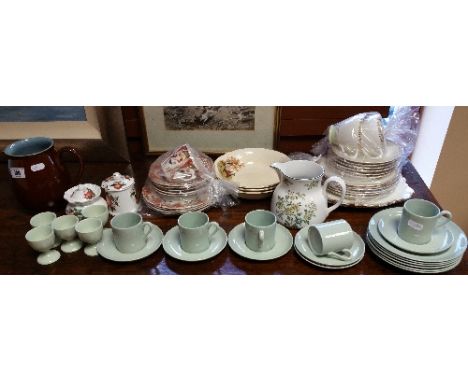 A Quantity of Assorted Ceramics to include Spode 'Flemish' coffee wares, Fortnum & Mason jar & lid, part tea sets, Royal Doul