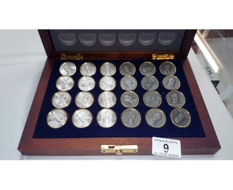 A battle of Waterloo checkers set