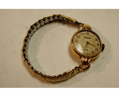 A Rotary 9ct gold cased ladies wristwatch, having manual wind movement, and on replacement expanding bracelet 