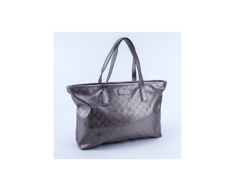 Gucci Metallic Light Purple Guccissima Coated Canvas Tote GM. Silver tone hardware, black signature fabric interior with patc