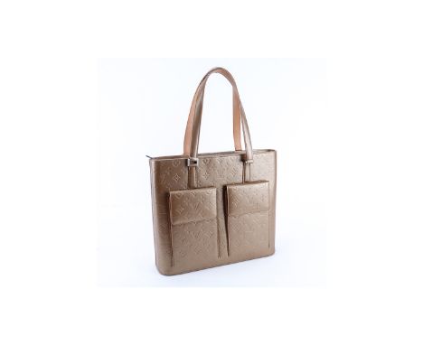 Louis Vuitton Gold Monogram Leather Mat Wildwood Shoulder Tote. Brushed gold silver tone hardware, beige canvas interior with
