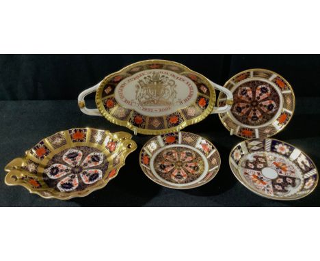 A pair of Royal Crown Derby Imari 1128 circular trinket trays; an 1128 pedestal bon-bon dish, faults; an oval two handled Gol