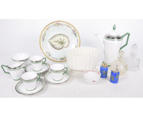 A mixed lot of various ceramics and glasswareTo include Grosvenor china part tea service, a 19th Century Minton jelly mould, 