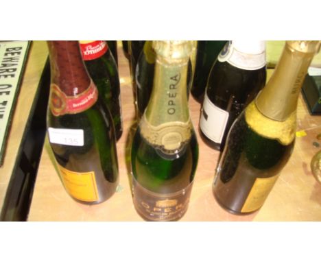 11 x bottles of sparkling white wine