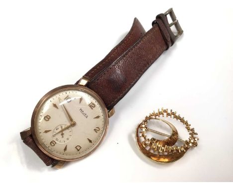 Vintage Majex 9ct gold cased wristwatch on brown leather strap and 9ct gold abstract swirl broochWatch- weighs 35.3 grams. Th