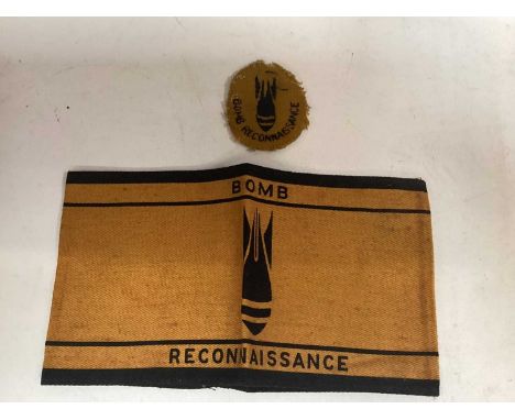 Scarce Second World War ARP Bomb Reconnaissance cloth arm band together with a cloth badge. Provenance: Believed to formerly 