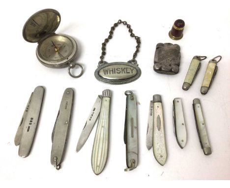 Three Victorian silver mounted fruit knives, Victorian thimble and vesta set with stanhopes, compass and sundries