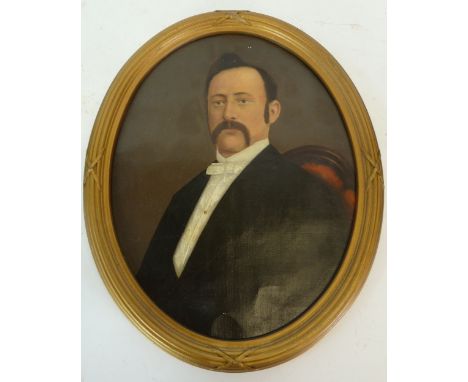 EDWARDIAN PORTRAIT ON CANVAS of a seated gentleman  14 1/2" x 11 1/2" (36.9cm x 29.2cm)  giltwood frame 