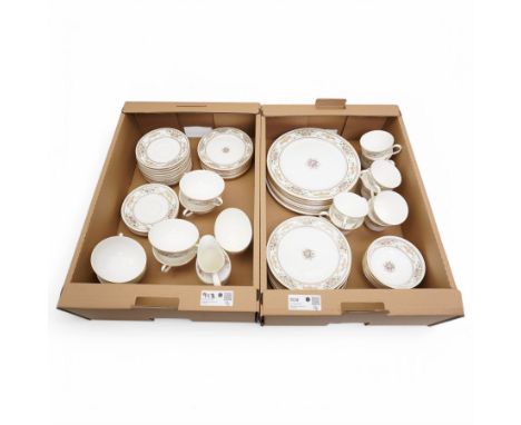 Royal Doulton 'Alton' pattern tea and dinner service 62 pieces