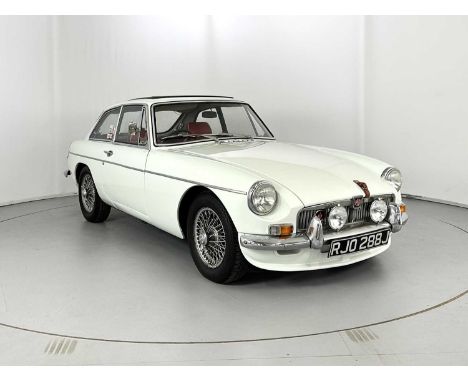 Registration: RJO288J  VIN: GHD5240966  Mileage Showing: 65,000  Transmission: Manual  MOT: ExemptLong term ownershipLarge hi