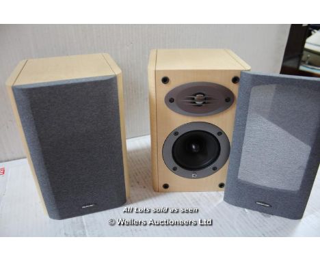 2-WAY BOOKSHELF SPEAKER / GRADE: UNCLAIMED PROPERTY (DC3)[{MK140416}]