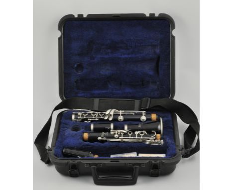 Cased Selmer clarinet, CL300.