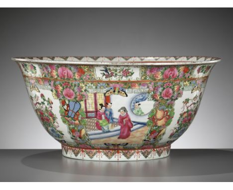 A LARGE CANTON FAMILLE ROSE 'MEDALLION' PUNCH BOWL, LATE QING DYNASTY TO REPUBLIC PERIODChina, 1850-1949. The deep sides risi