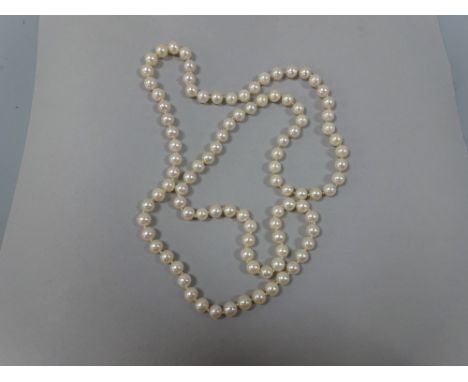 A PEARL NECKLACE, comprising of cultured pearls, all of similar size, measuring 6.3mm, approximate length 70cm