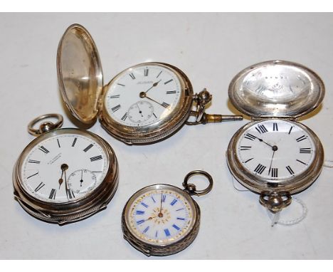 An Edwardian silver cased Hunter pocket watch having enamel dial with Roman numerals and keywind movement, together with one 