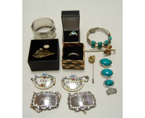 A collection of miscellaneous items to include a pair of Crown Staffordshire porcelain decanter labels for claret and gin, to