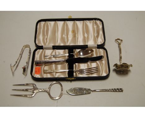 A George VI Viners silver three piece christening set in fitted case together with silver plated tongs, fish fork, sifting sp