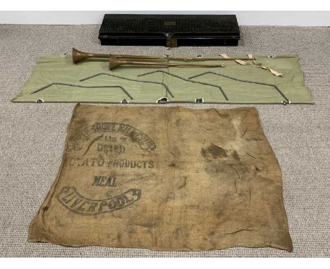 MIXED VINTAGE METALWARE & ITEMS comprising a lockable with key tin gun case, 11 (H) x 103 (L) x 31cms (D), two copper coachin