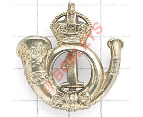 Scottish. 1st Lanarkshire Rifle Volunteers Officer's cap badge circa 1902-08. A good die-stamped lightly silvered crowned coi