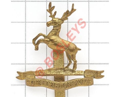 Huntingdonshire Home Guard WW2  brass cap badge. Die-stamped. (KK 1870)  Slider VGC 