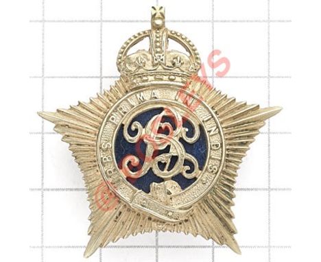 Indian. Bombay Police Officer’s cap badge. British made die-stamped white metal crowned five pointed star bearing strap inscr