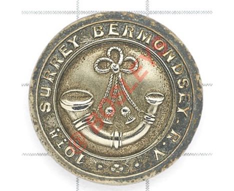 10th Surrey Bermonsey Rifle Volunteers Victorian Officer’s silvered tunic button circa 1860. Strung bugle within title strap.