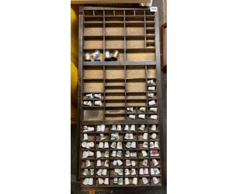 PRINTERS BLOCK TRAY OF VARIOUS CERAMIC THIMBLES
