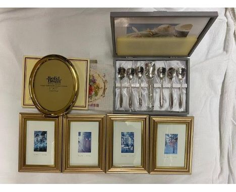 BOXED KAWATETSU SUNDAE SPOON SET, SET OF FOUR PHOTO PRINTS OF NEW ORLEANS, BLUE NYLON HOLDALL, AND A SKY BLUE COOL BAG AND BO