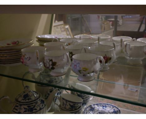 14 ROYAL WINDSOR CUPS AND 16 ROYAL WINDSOR SAUCERS 
