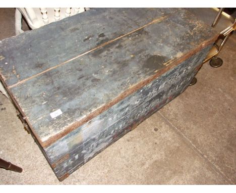 LARGE WOODEN TRUNK 