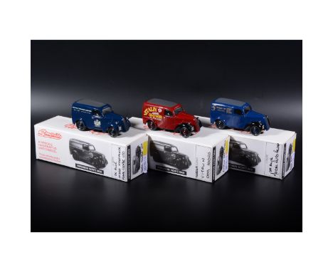 Miniature Somerville Models 1:43 - Fordson 5CWT Van - Pneus India Tyres - Orange - N°107