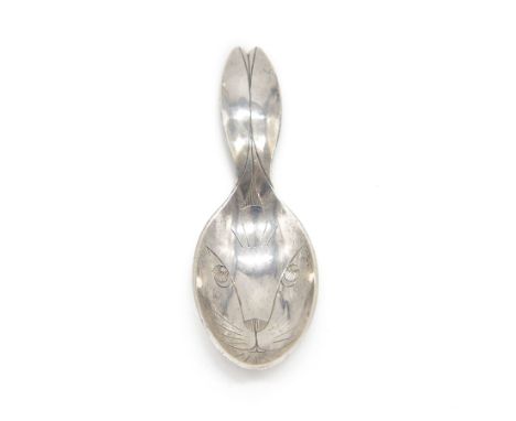 Arts and Crafts silver rabbit caddy spoon, the face engraved to the hammered oval bowl, with the handle formed as the rabbit'
