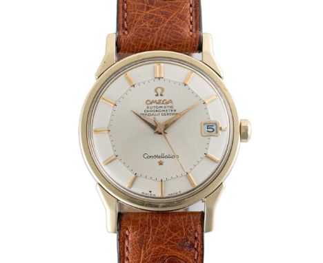 A GENTLEMAN'S SIZE STEEL & GOLD OMEGA CONSTELLATION CHRONOMETER DATE WRIST WATCHCIRCA 1966, REF. 168.005 WITH "PIE PAN" DIALM