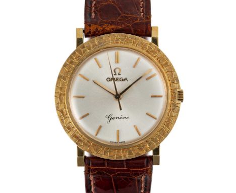 A GENTLEMAN'S SIZE 18K SOLID GOLD OMEGA GENEVE WRIST WATCH CIRCA 1962, REF. 131008Movement: 17J, manual wind, cal. 600, signe