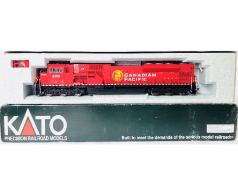 Kato 37-6351 HO Scale EMD SD90 Canadian Pacific Diesel Locomotive Boxed