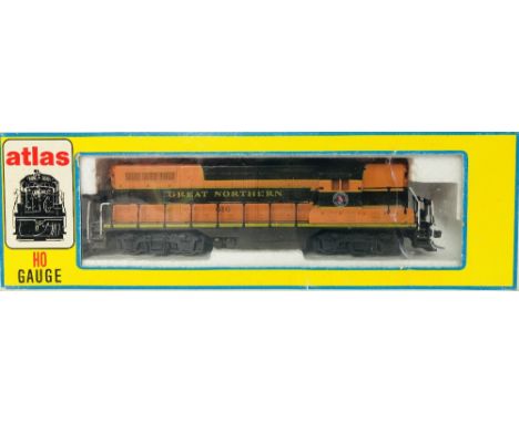 Kato HO Scale EMD GP 7 Great Northern Diesel Locomotive   CONDITION REPORT:  Model comes in incorrect box