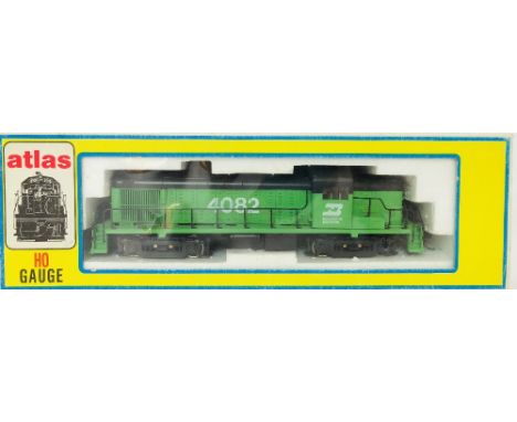 Kato HO Scale Alco RS 3 Burlington Northern Livery Diesel Locomotive CONDITION REPORT: Model comes in incorrect box