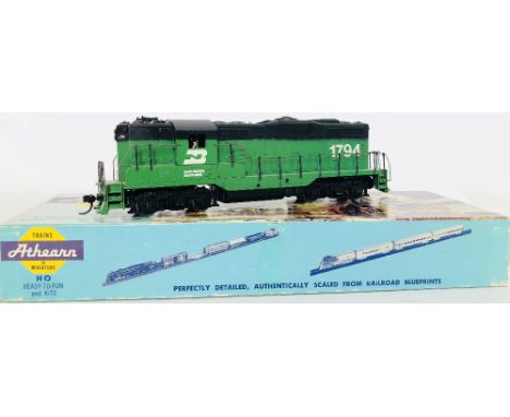 Athearn HO Scale GP 7 Burlington Northern Livery Diesel Loco   CONDITION REPORT:  Loco is in incorrect box