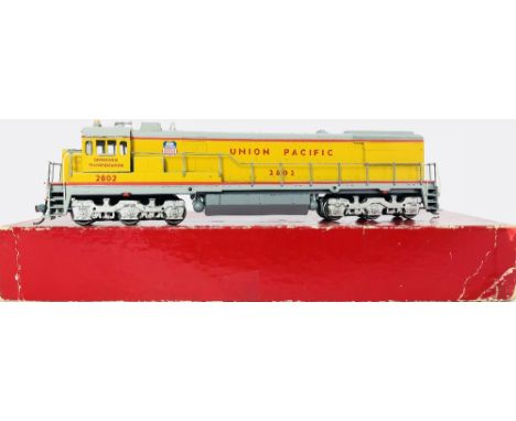 Athearn HO Scale GE U28B Union Pacific Diesel Locomotive Boxed