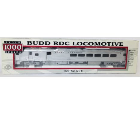 Proto 1000 Series HO Scale Budd RDC Locomotive Great Northern Boxed