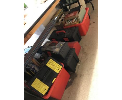 A large quantity of tools