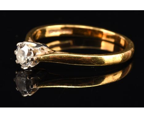 Single stone diamond ring, round brilliant cut diamond weighing an estimated 0.30 carat, claw set, mounted in 18 ct gold, rin