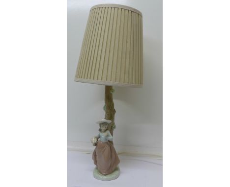 A Nao figure table lamp