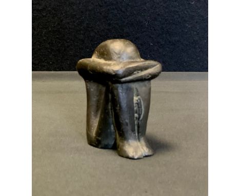 A Cycladic Islands bronze figure, Thoughtful Contemplations, cast marks, 7cm high. 