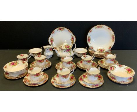 Royal Albert 'Old Country roses' tea service for six including; six tea cups and saucers, six side plates, six sandwich plate