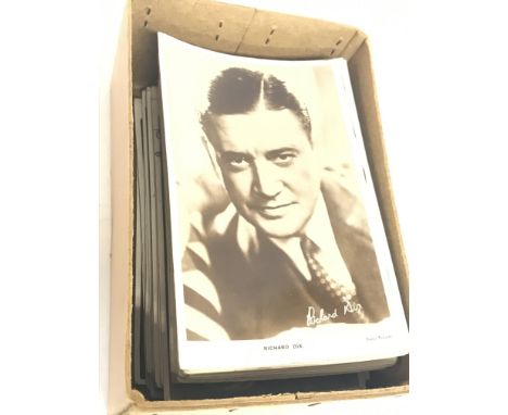 A Collection of vintage British film actors and actresses post cards . Postage category B