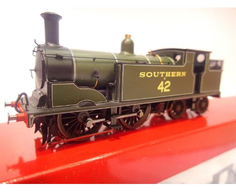 Hornby R2840 class M7, 0.4.4 tank, Southern Green no 42, very near mint condition, boxed. P&amp;P Group 1 (£14+VAT for the fi